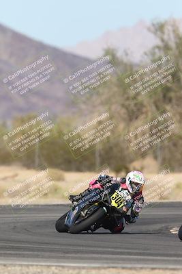 media/Nov-02-2025-CVMA (Sun) [[337aff29ab]]/Race 11-Amateur Supersport Open/